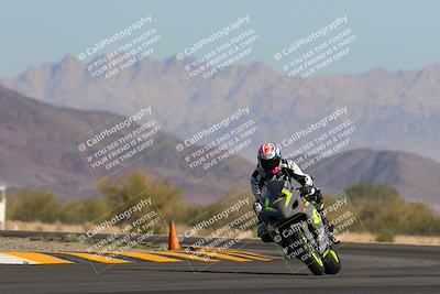 media/Nov-06-2022-SoCal Trackdays (Sun) [[208d2ccc26]]/Turn 14 (930am)/